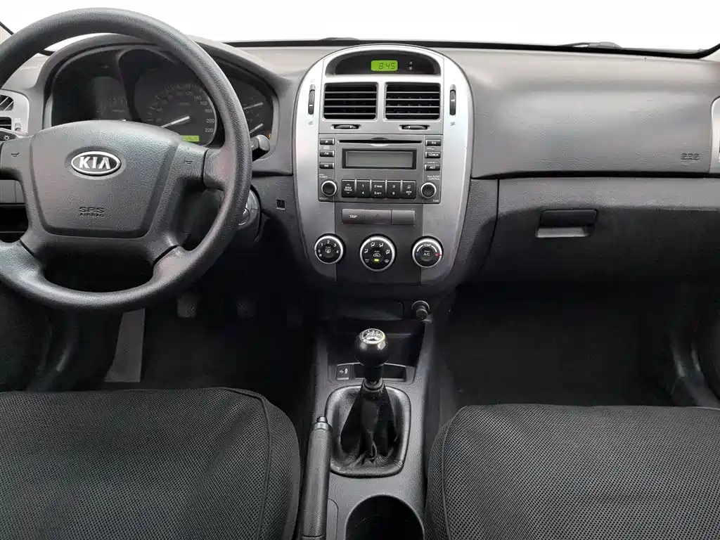 Kia Cerato 2012 1.6L MT GL фото 12