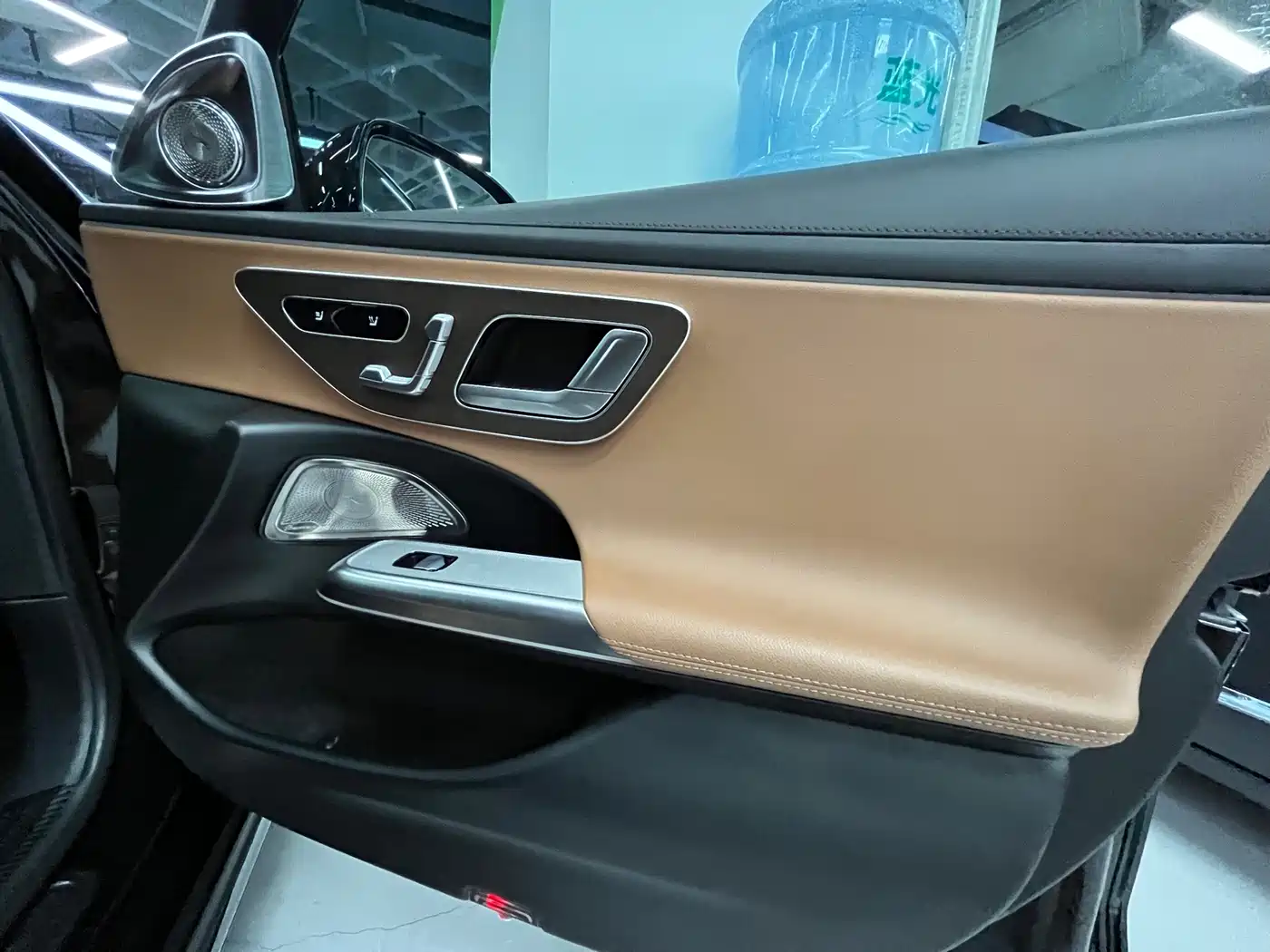 Mercedes-Benz E-Class 2024 Model E 300 L Luxury Sport фото 7