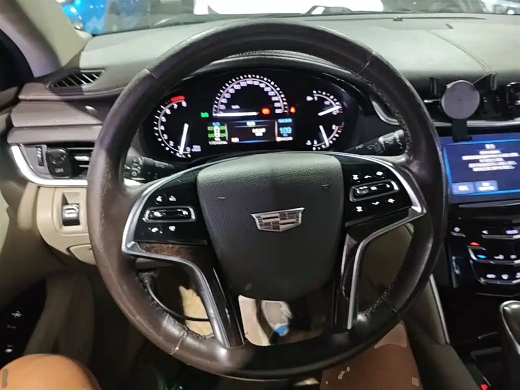 Cadillac XTS 2017 28T Technology фото 11