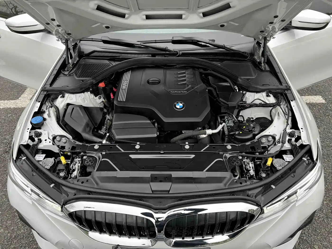 BMW 3 Series 2022 Facelift 325i M Sport Package фото 15