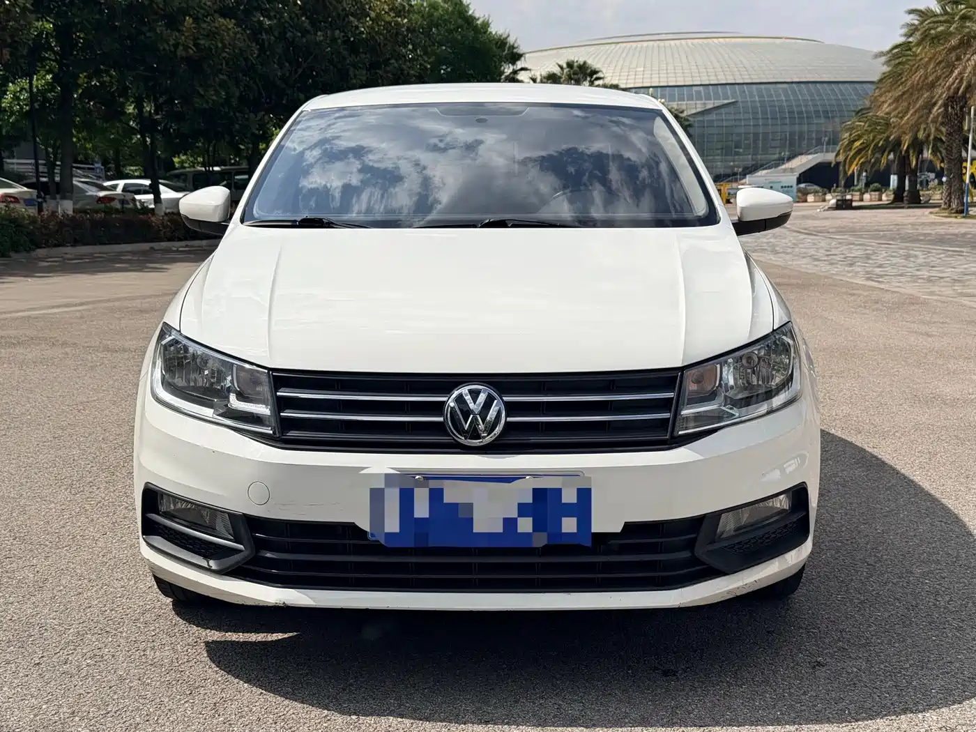 VOLKSWAGEN SANTANA