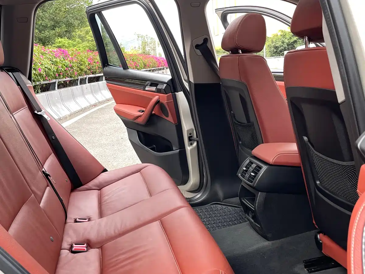 BMW X3 (Import) 2013 xDrive20i Luxury фото 12