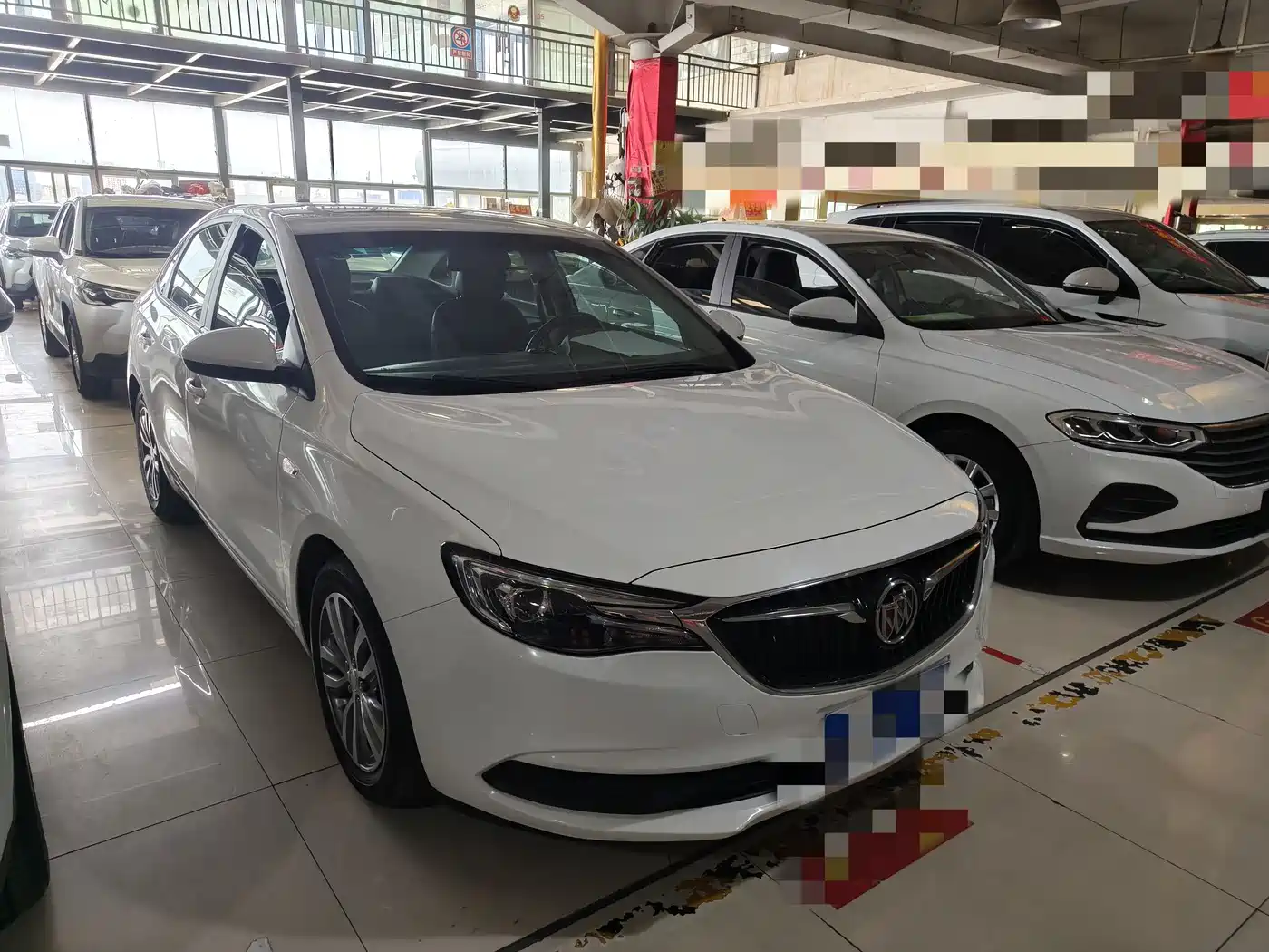 Buick Excelle 2021 1.3T Auto Mild Hybrid Progressive фото 3