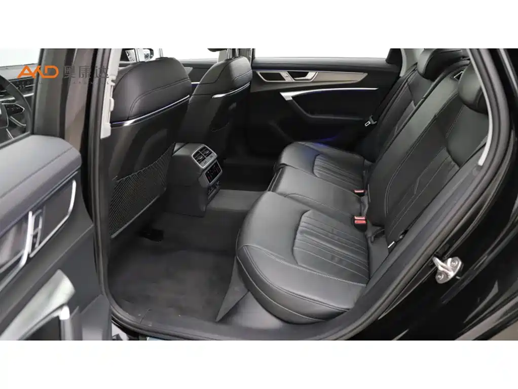 Audi A6L 2023 Facelift 45 TFSI Premium Elegance фото 7