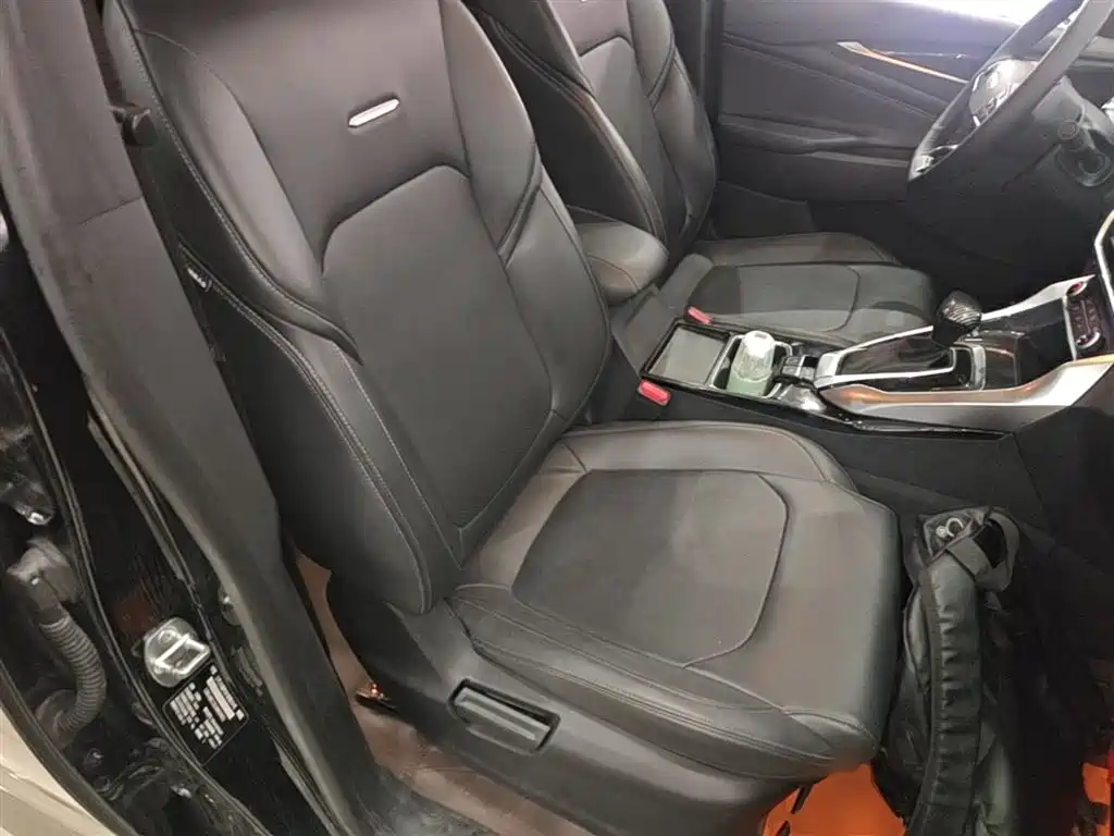 SAIC Maxus Maxus G50 2020 1.5T Auto Elite фото 25