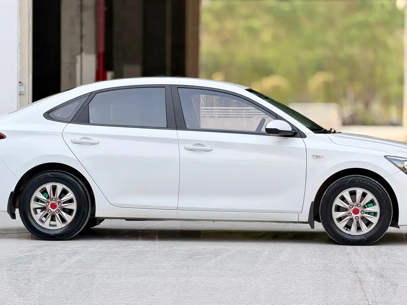 Hyundai Elantra 2018 1.6L Automatic Pleasing Edition GL China VI фото 4