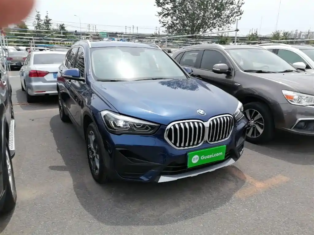 BMW X1 2020 sDrive25Li Leading Model фото 4