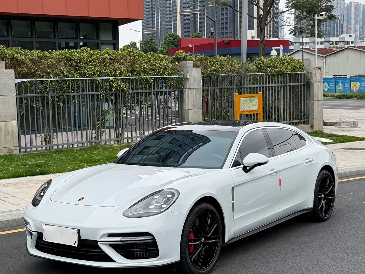 Porsche Panamera 2017 Panamera Turbo Executive Long Wheelbase 4.0T