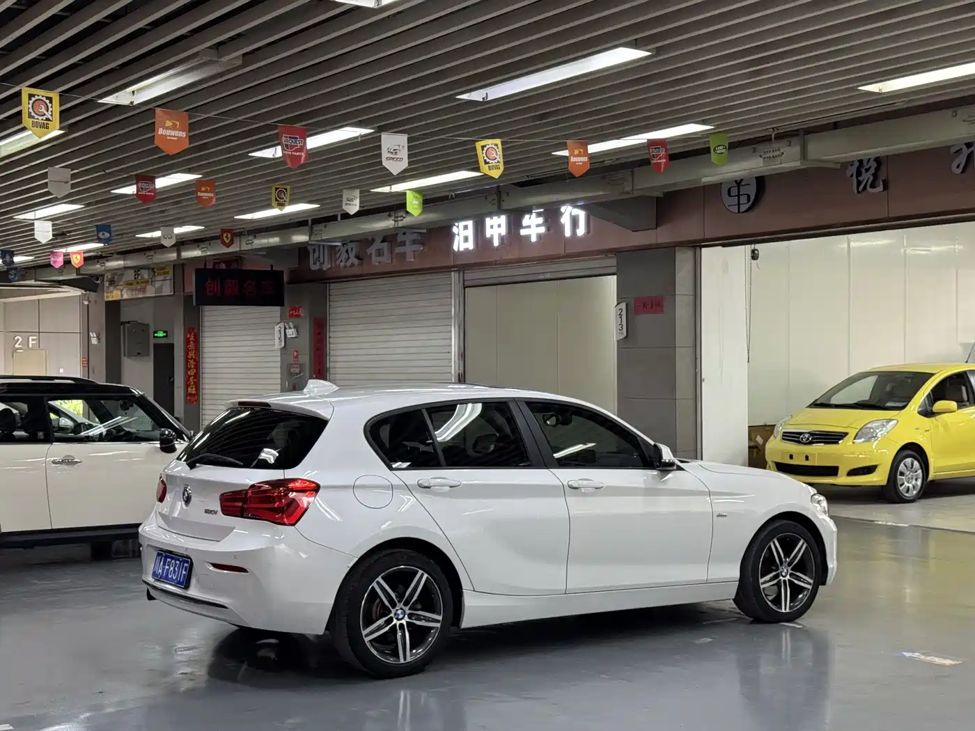 BMW 1 Series (Import) 2015 120i Sport Design Package фото 4