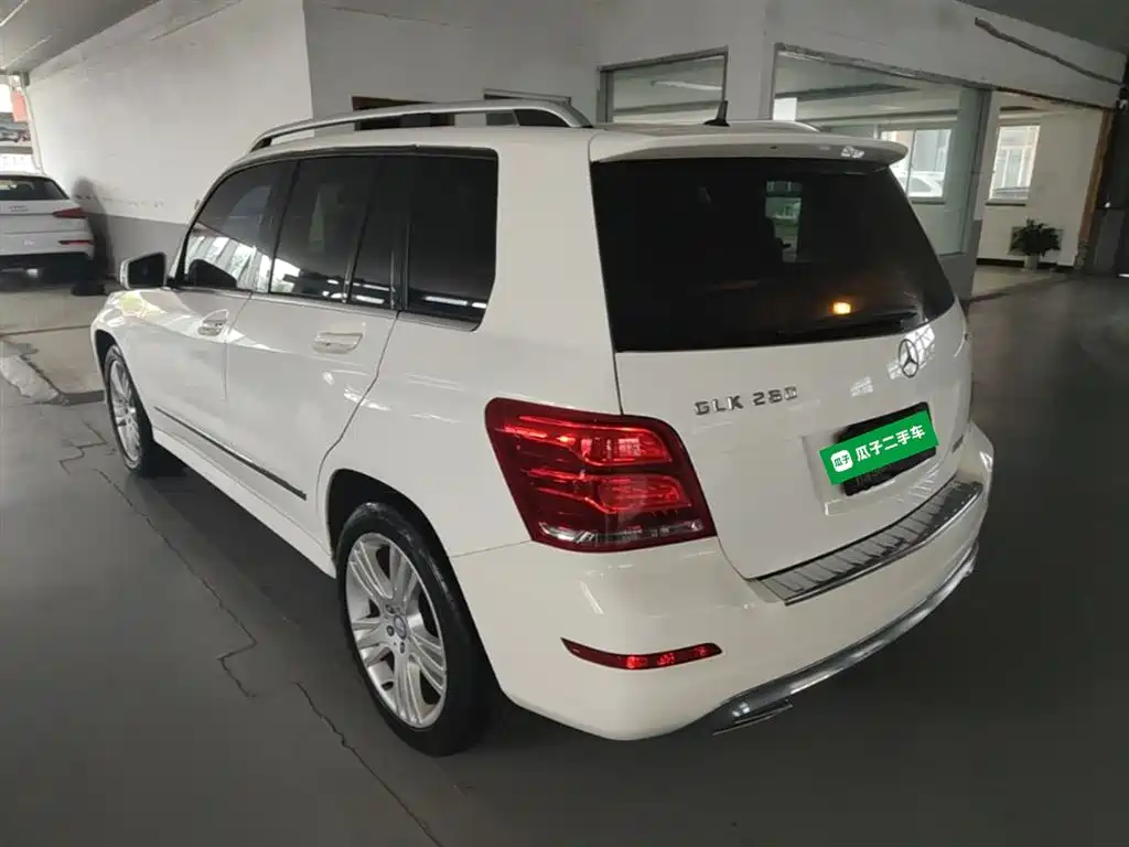 Mercedes-Benz GLK-Class 2015 GLK 260 4MATIC Dynamic Ultimate Edition фото 5