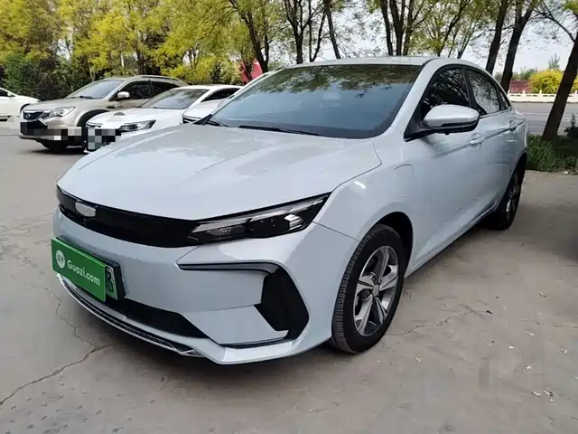  Geely Emgrand L HiP 2024 Model Soaring Dragon Edition 1.5TD-DHT Pro 100KM Surpassing Type