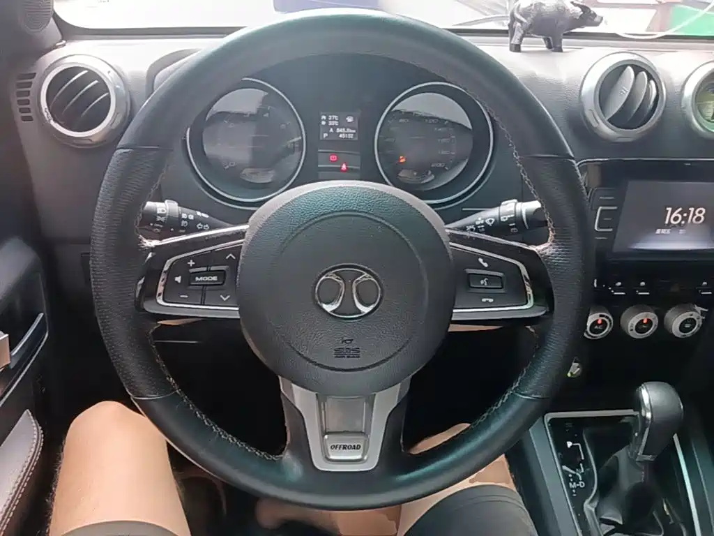 BAIC ORV Beijing Offroad BJ40 2016 2016 Model 40L 2.3T Automatic 4WD Exclusive