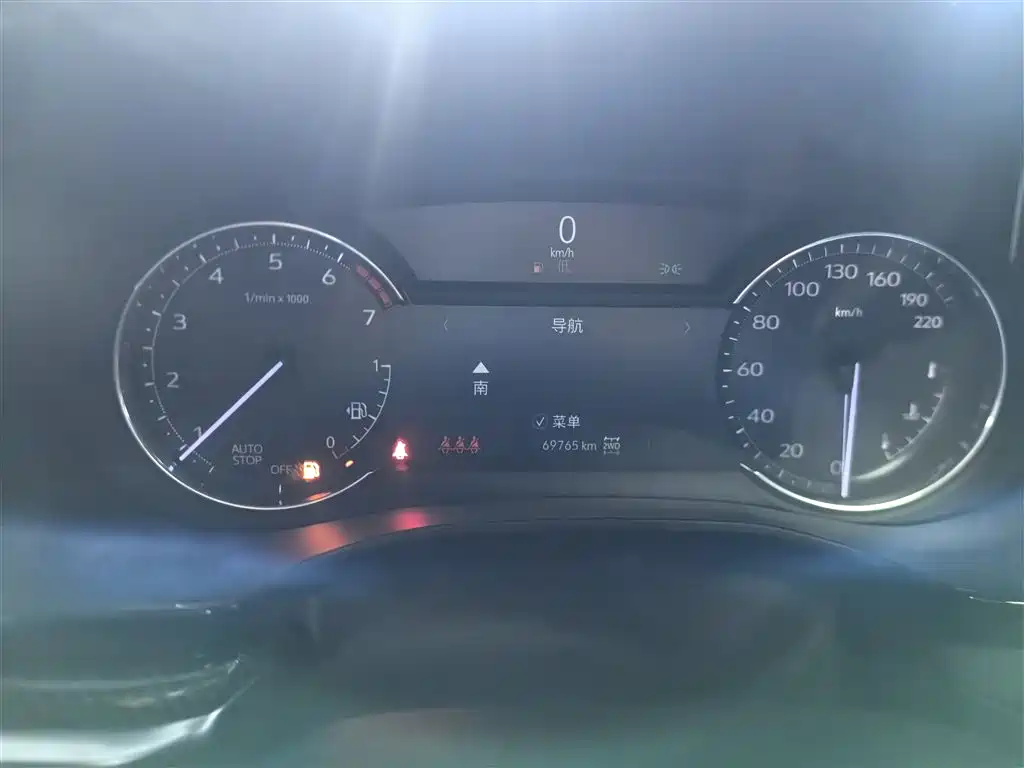 Cadillac XT5 2022 2.0T AWD Luxury (Hummingbird Edition) фото 12