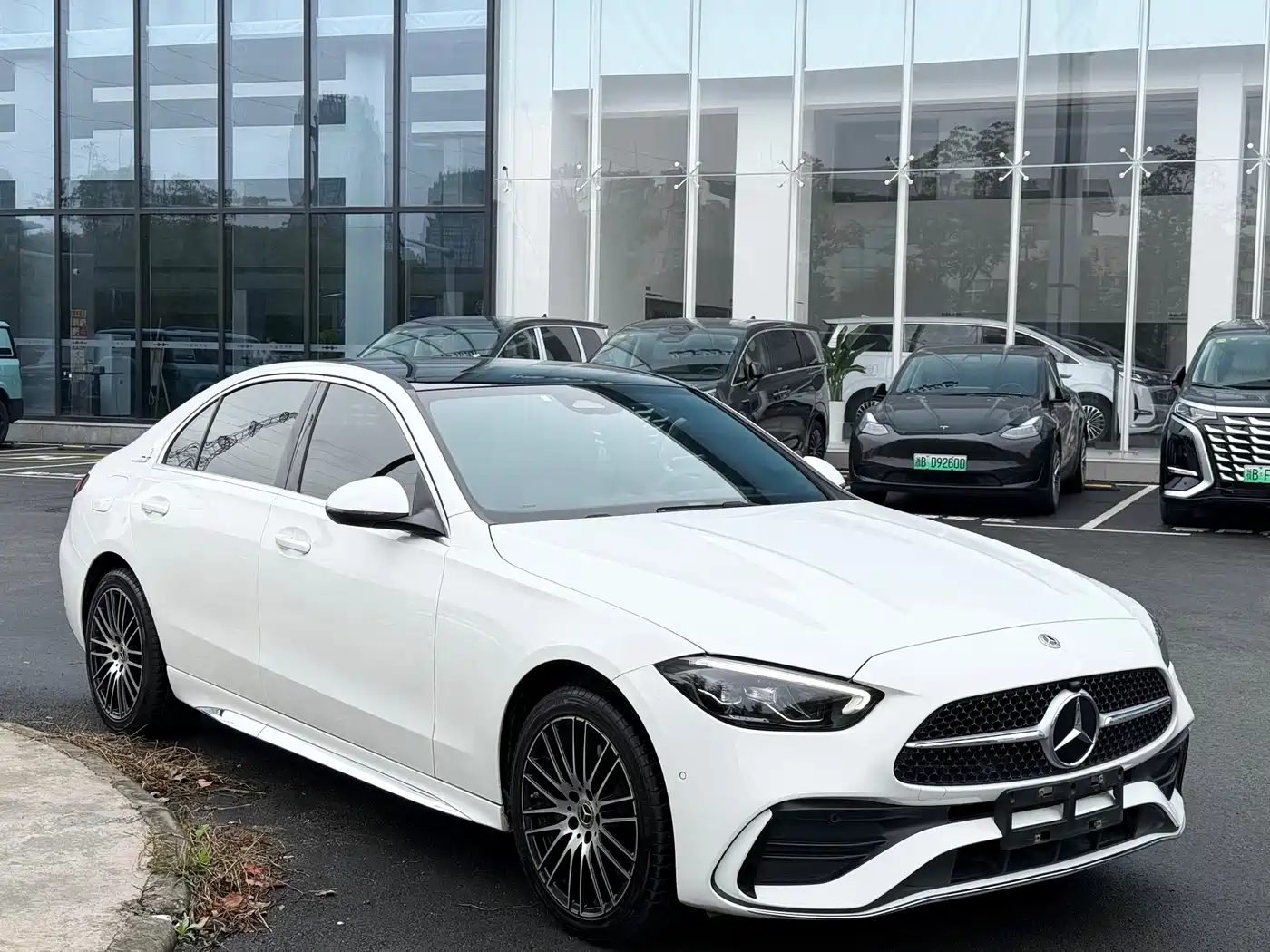 Mercedes-Benz C-Class 2023 C 260 L Night Edition Sport фото 7