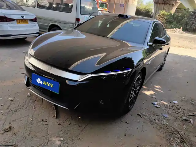 BYD Han 2025 EV Smart Driving Edition 701KM LiDAR Flagship