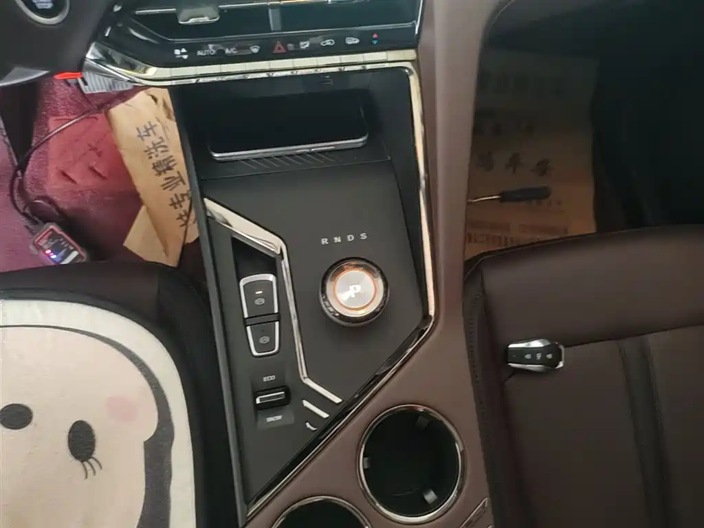 Sehol X8 PLUS 2023 2023 1.5TGDI DCT Smart Enjoyment Edition (7-seater)