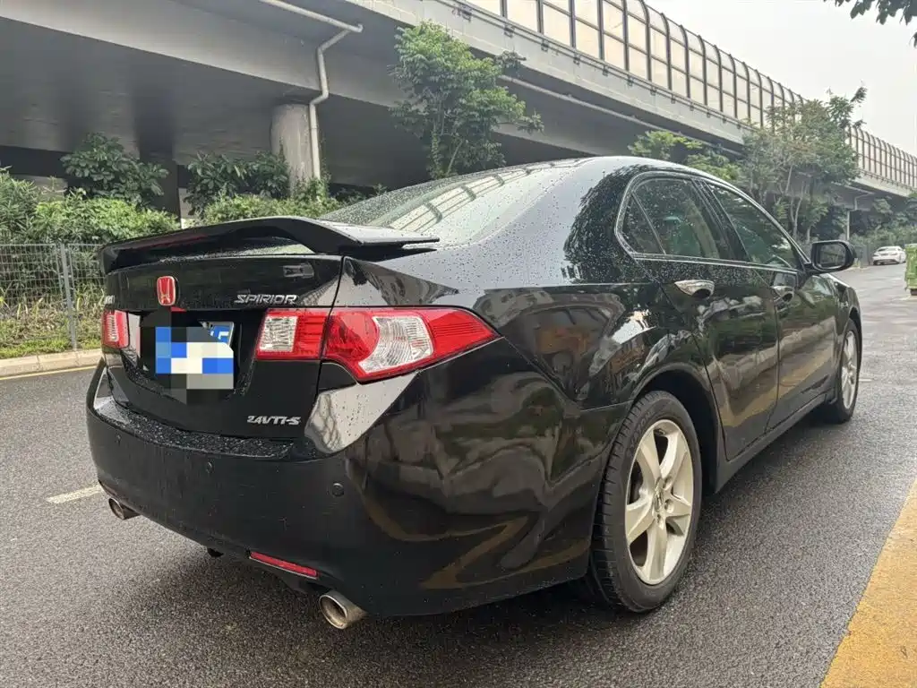 Honda Spirior 2013 2.4L TYPE-S фото 3