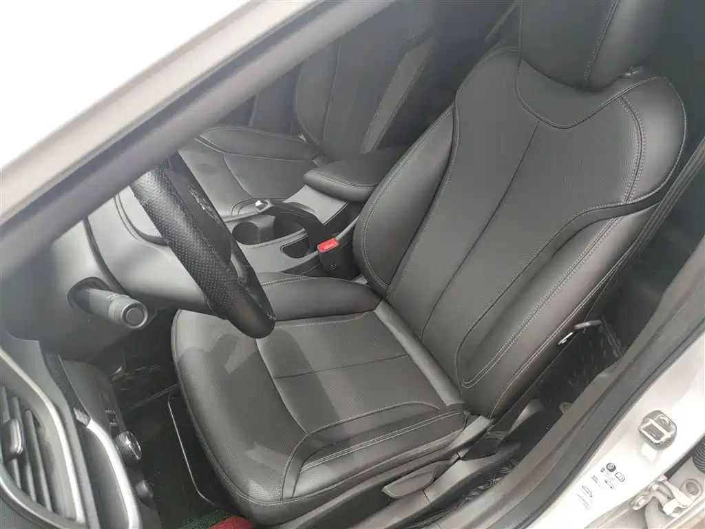 Buick Excelle 2021 Facelift Exemplar 1.5L Auto Elite фото 10