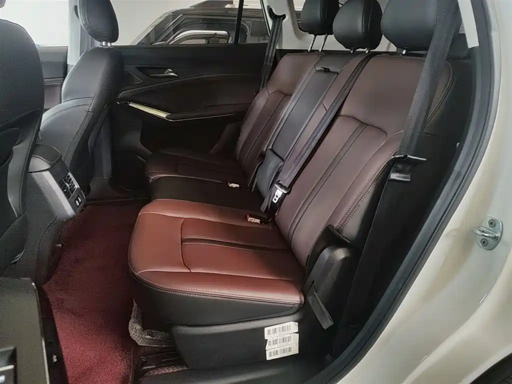 Sehol X8 PLUS 2023 2023 1.5TGDI DCT Smart Enjoyment Edition (7-seater)