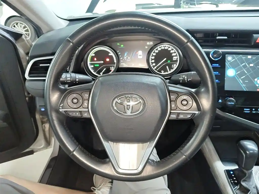 Toyota Camry 2019 Hybrid 2.5HG Luxury Edition China VI фото 11