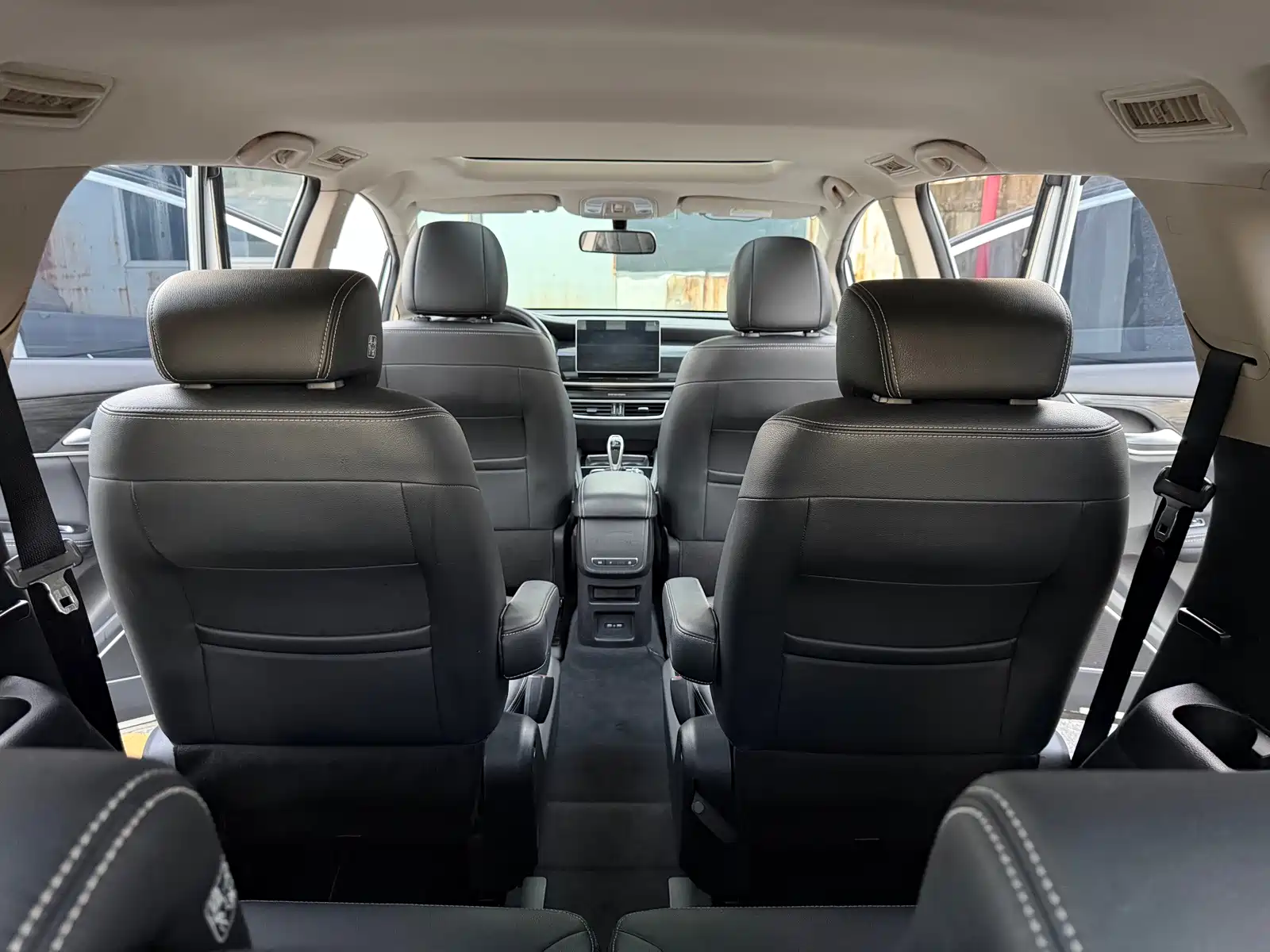صورة 12 - BYD Song MAX