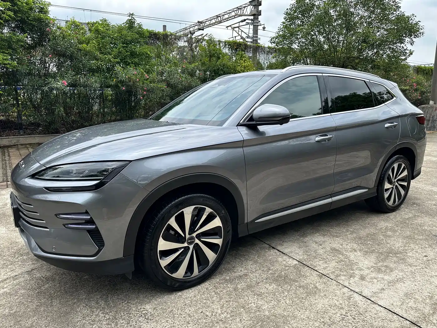 BYD Song PLUS PHEV 2024 Glory Edition DM-i 110km Flagship PLUS фото 7