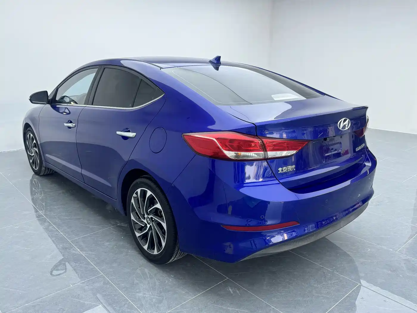 Hyundai Elantra 2019 1.5L CVT Smart Elite фото 17