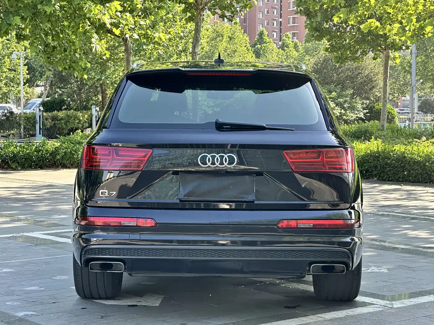 AUDI Q7