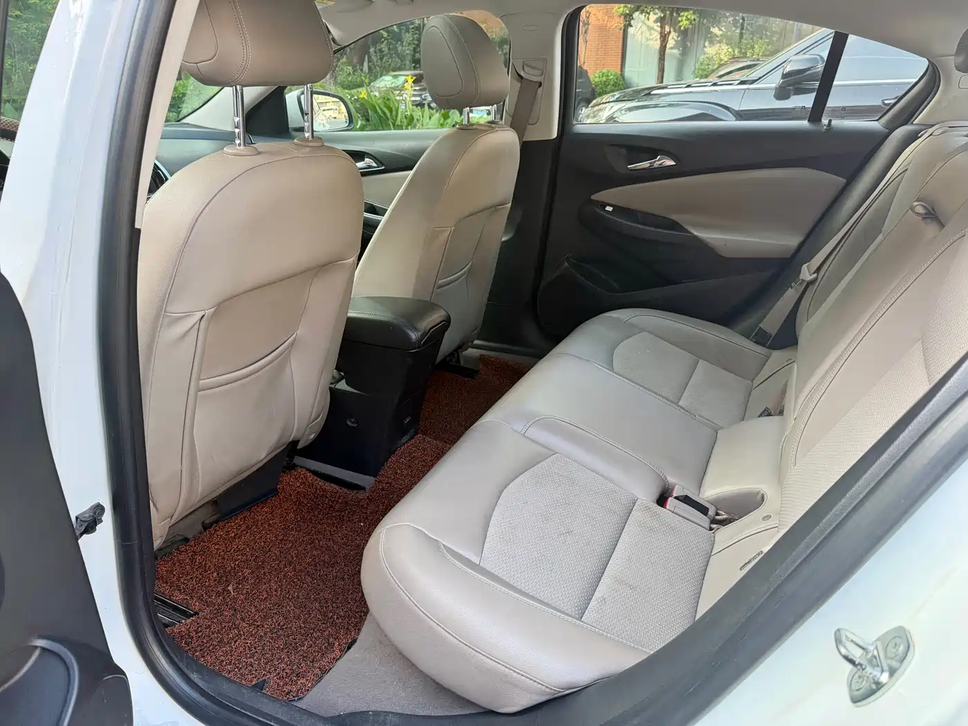 Chevrolet Cruze 2015 1.5L Automatic Luxury Edition фото 11