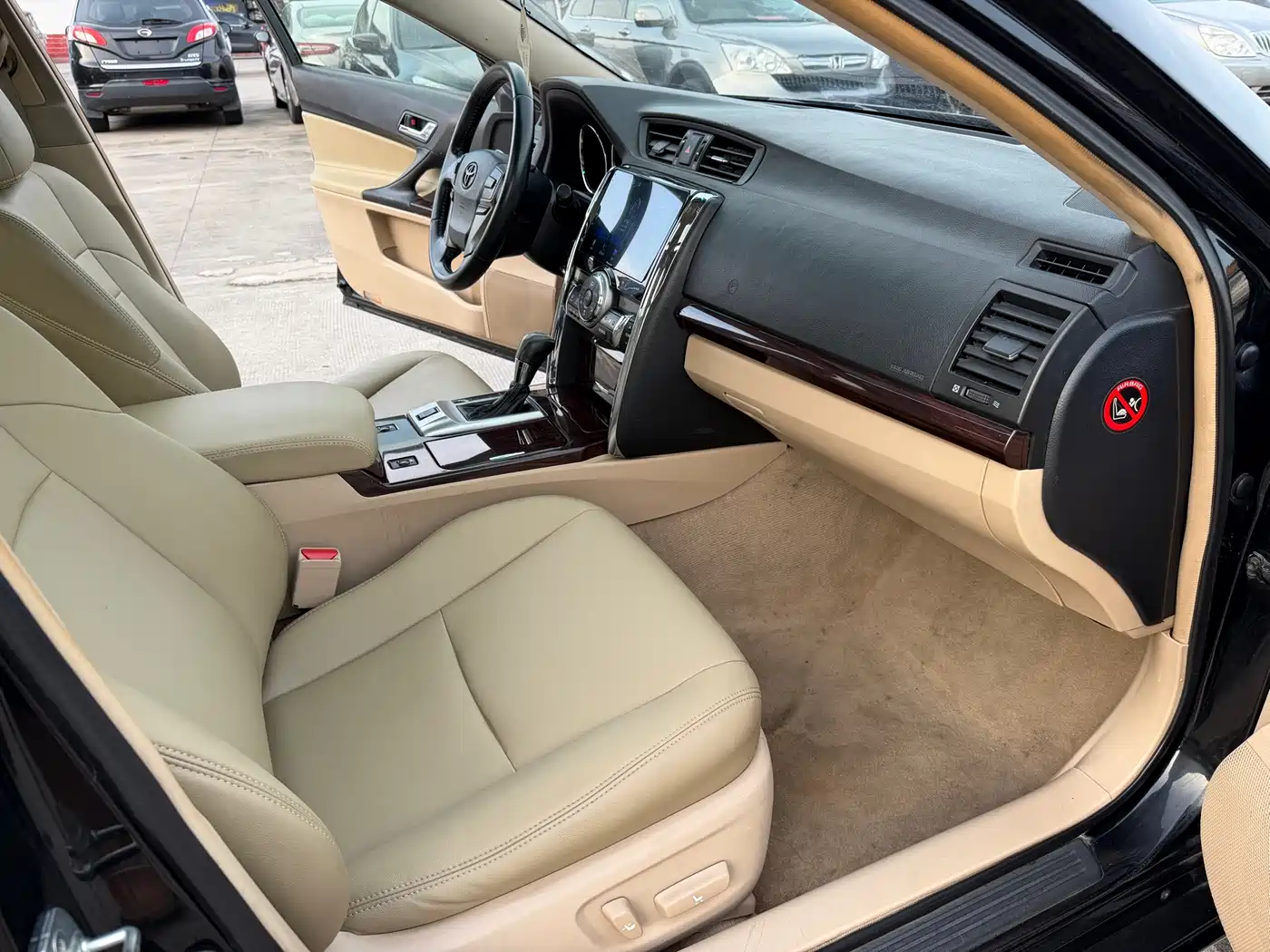 Toyota Reiz 2010 2.5V Elegance Elite Edition фото 11