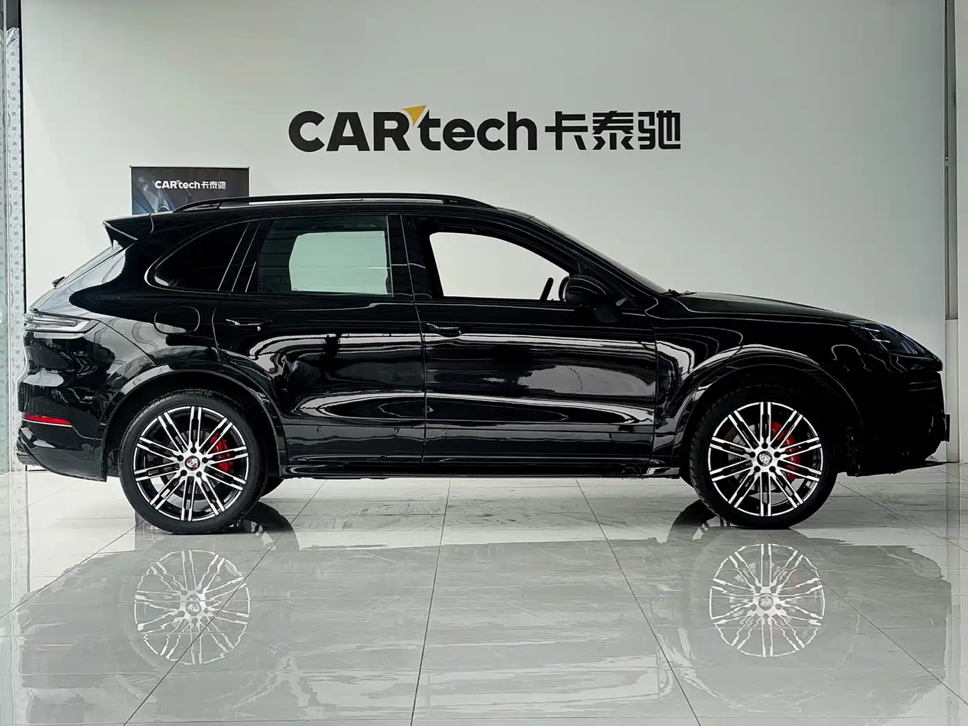 Porsche Cayenne 2011 Cayenne 3.0T фото 7