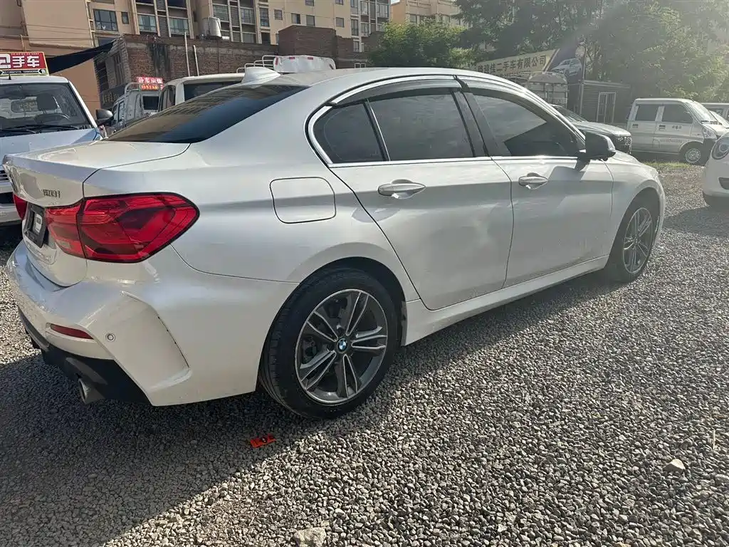 BMW 1 Series 2020 Model 120i Fashion Style фото 4
