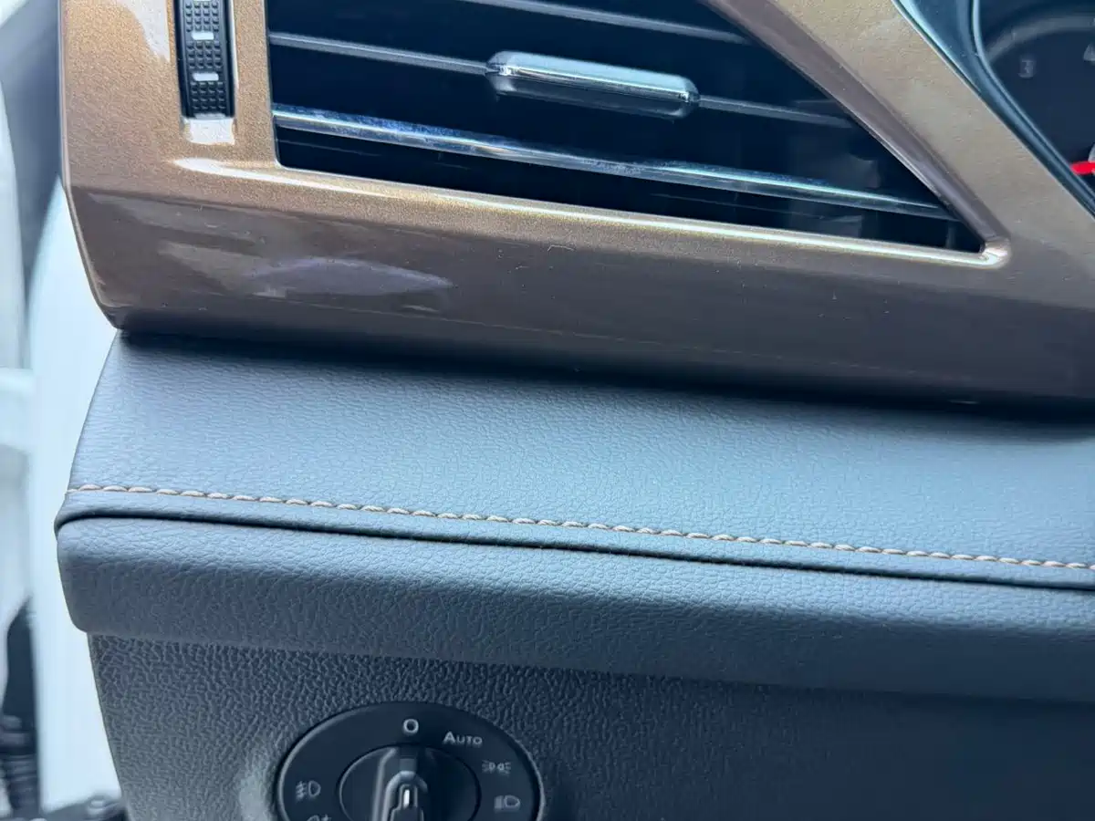 Volkswagen Tharu 2021 Model 280TSI 2WD Comfort Edition фото 5