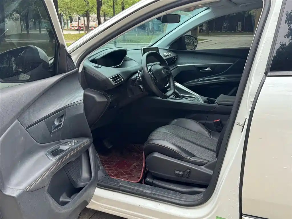 Peugeot 5008 2017 350THP 7-seat Elite Edition фото 4