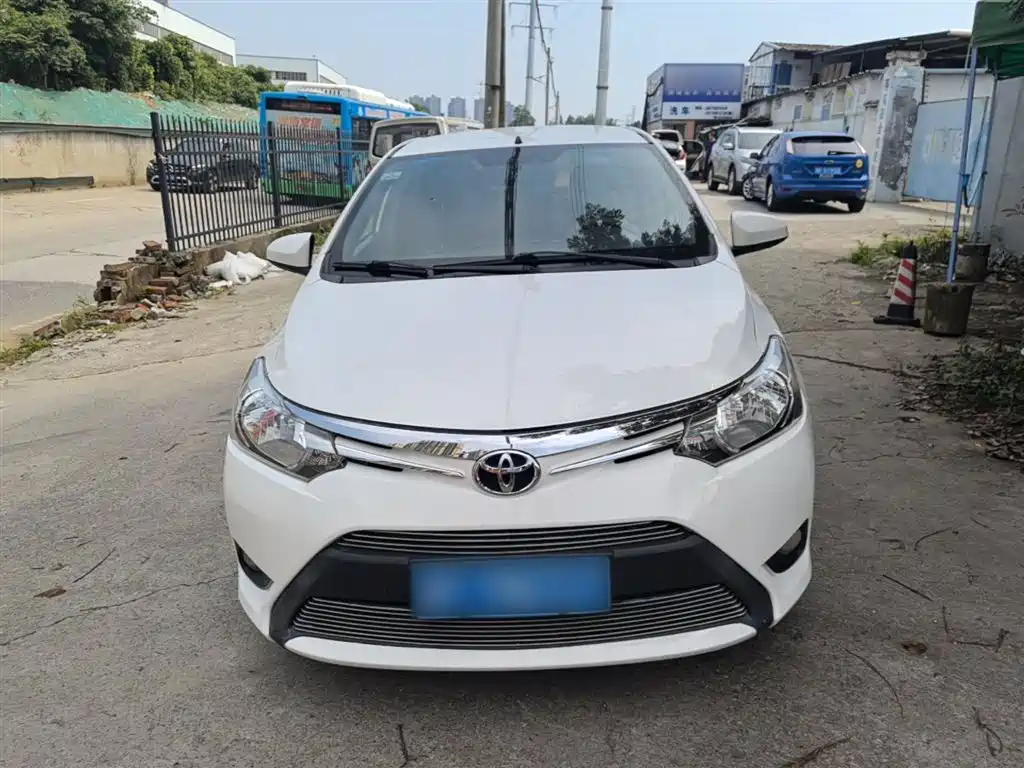 Toyota Vios 2014 1.5L Automatic Wisdom Edition фото 3