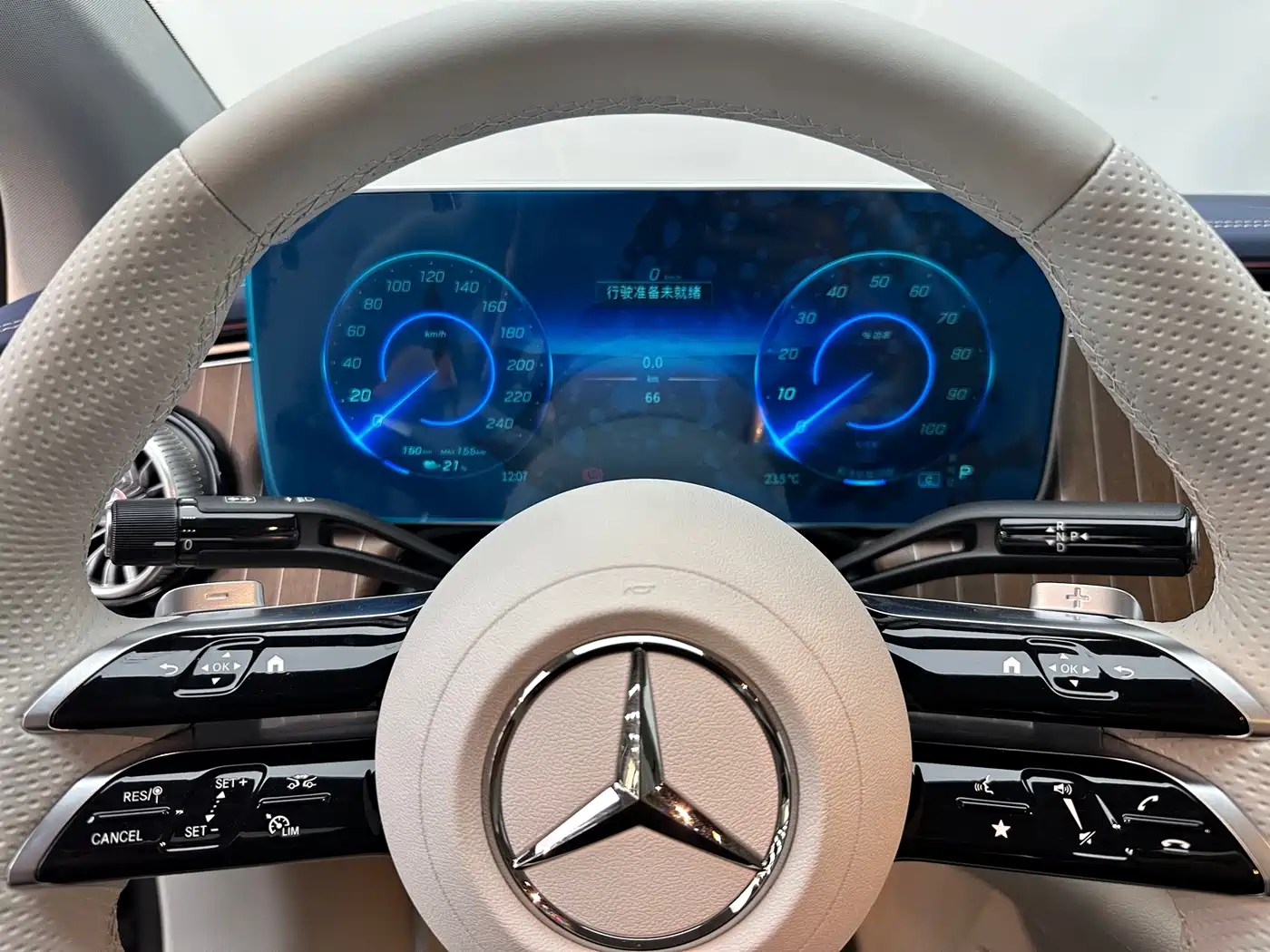 Mercedes-Benz EQE 2025 500 4MATIC Pioneer фото 3