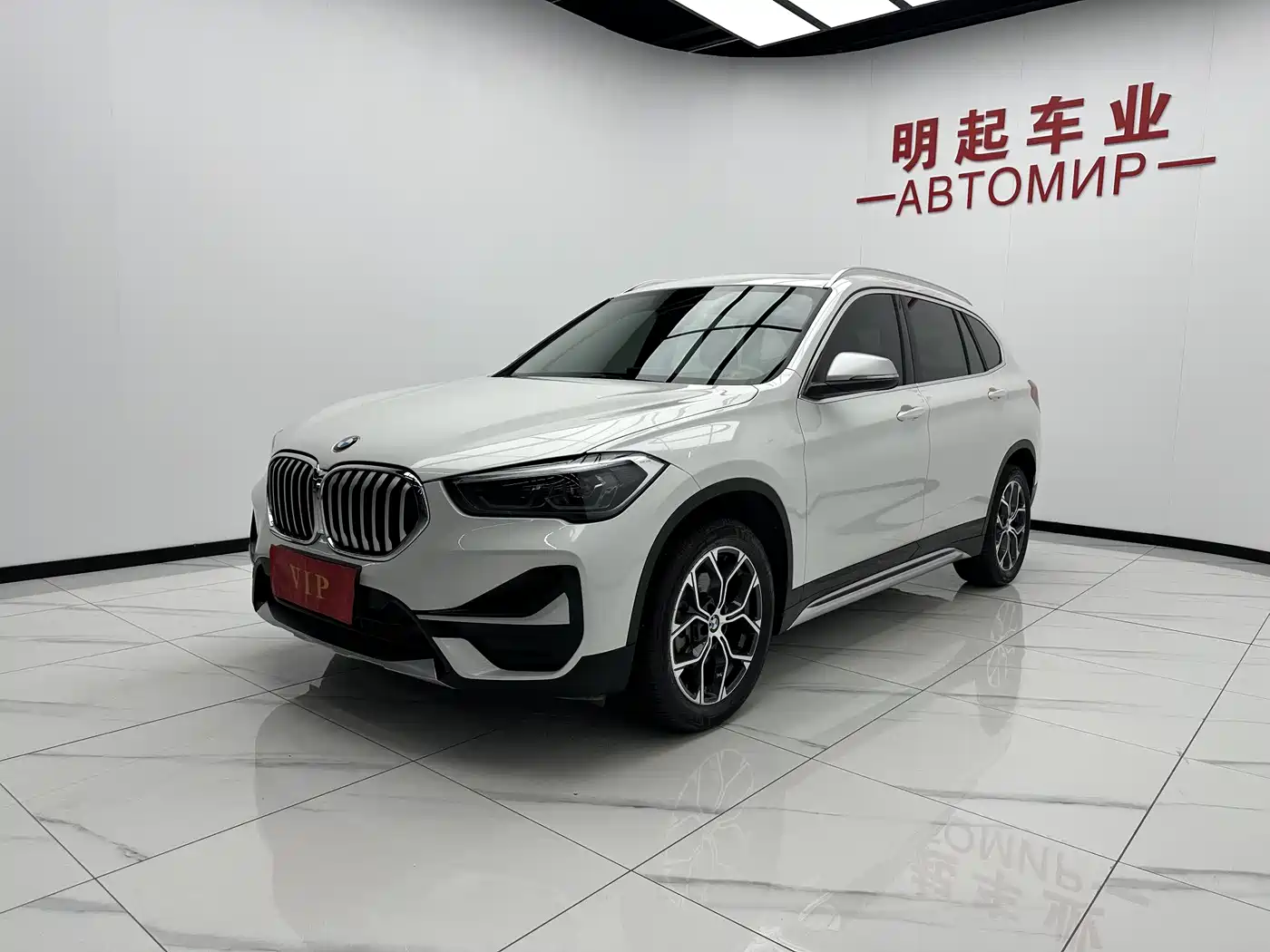 BMW X1 2022 sDrive20Li Fashion фото 4