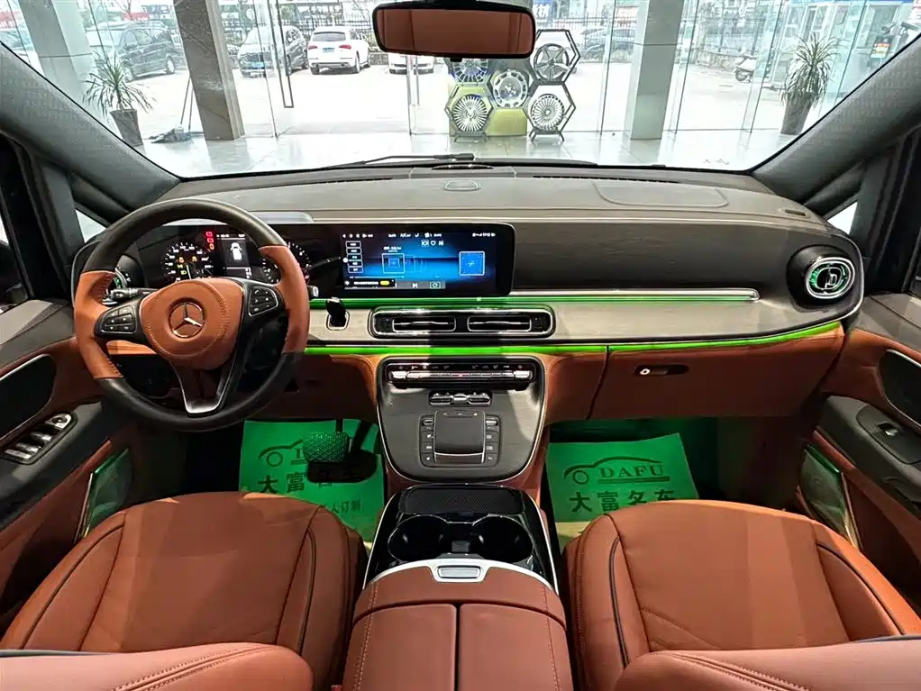 Mercedes-Benz Vito 2018 2.0T Business China V фото 5