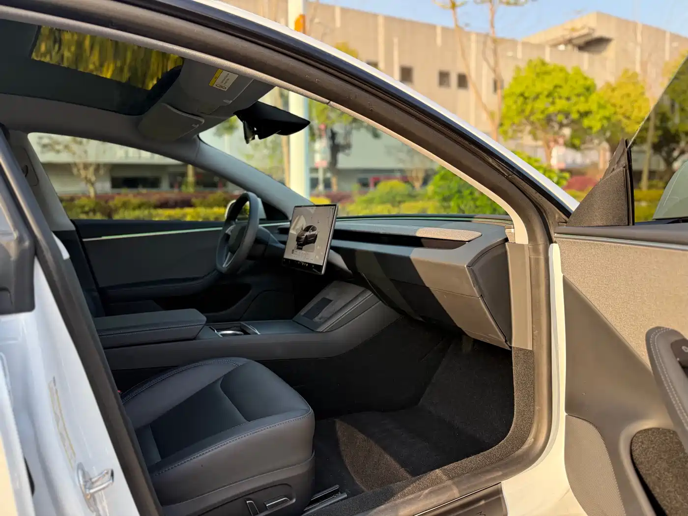 Tesla Model 3 2023 Rear-Wheel Drive фото 20