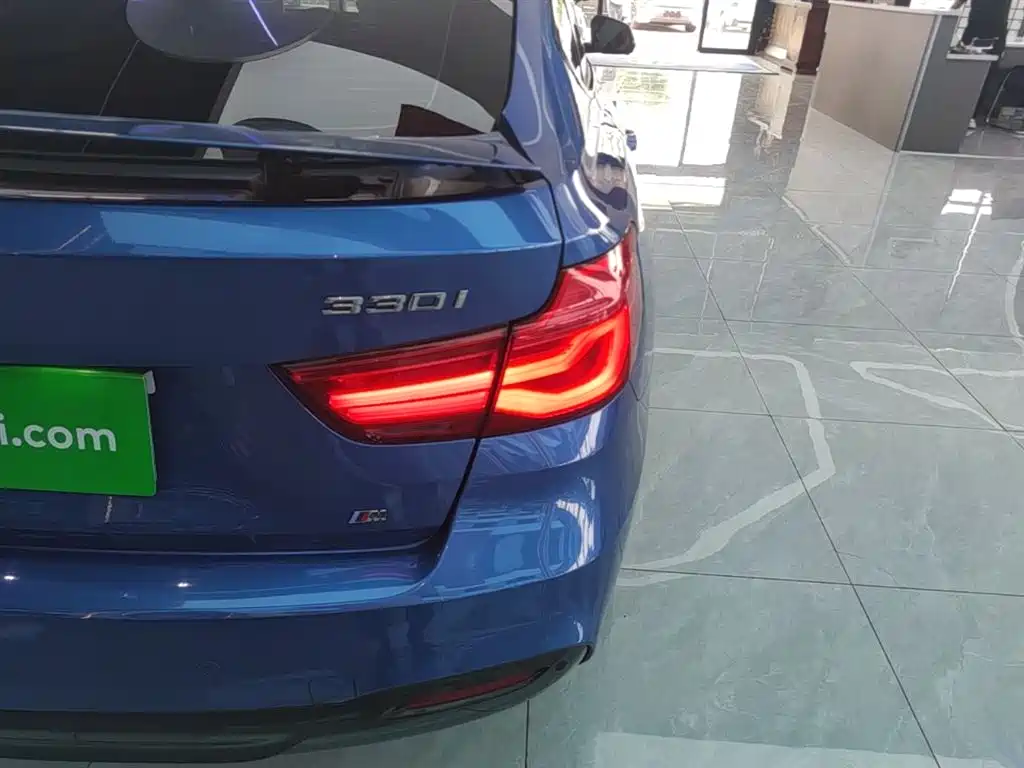 BMW 3 Series GT 2017 330i xDrive M Sport фото 8