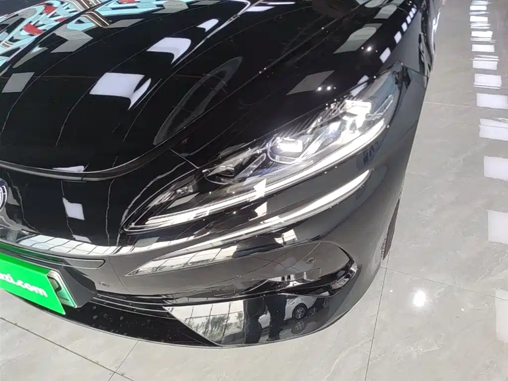 Denza Z9 2024 Model 1100km AWD Max Edition фото 24