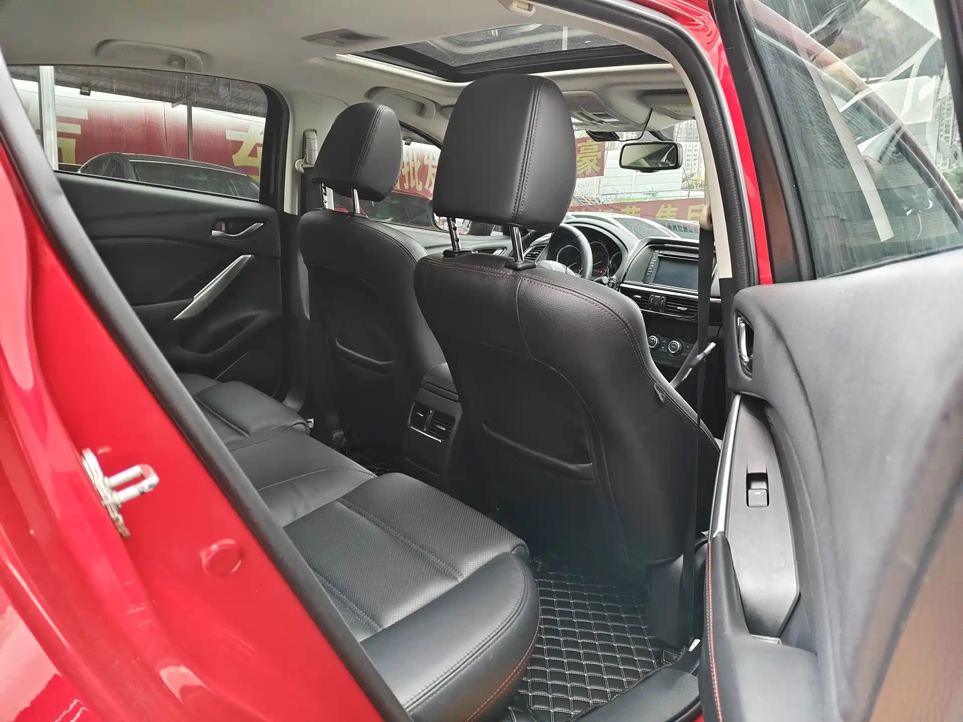 Фото 7 - Mazda Atenza