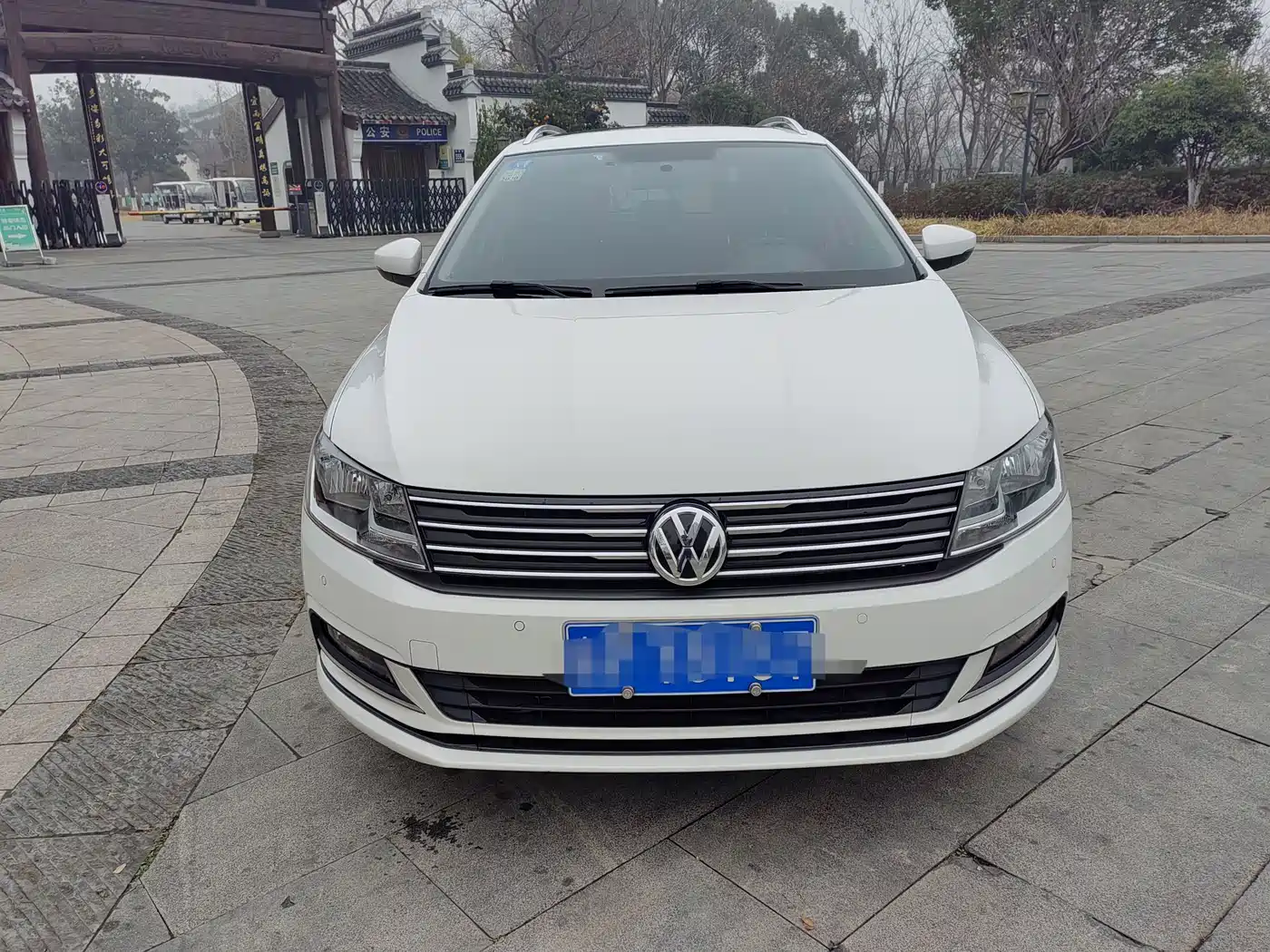 Volkswagen Lavida Tour 2017 230TSI DSG Comfort Edition фото 2