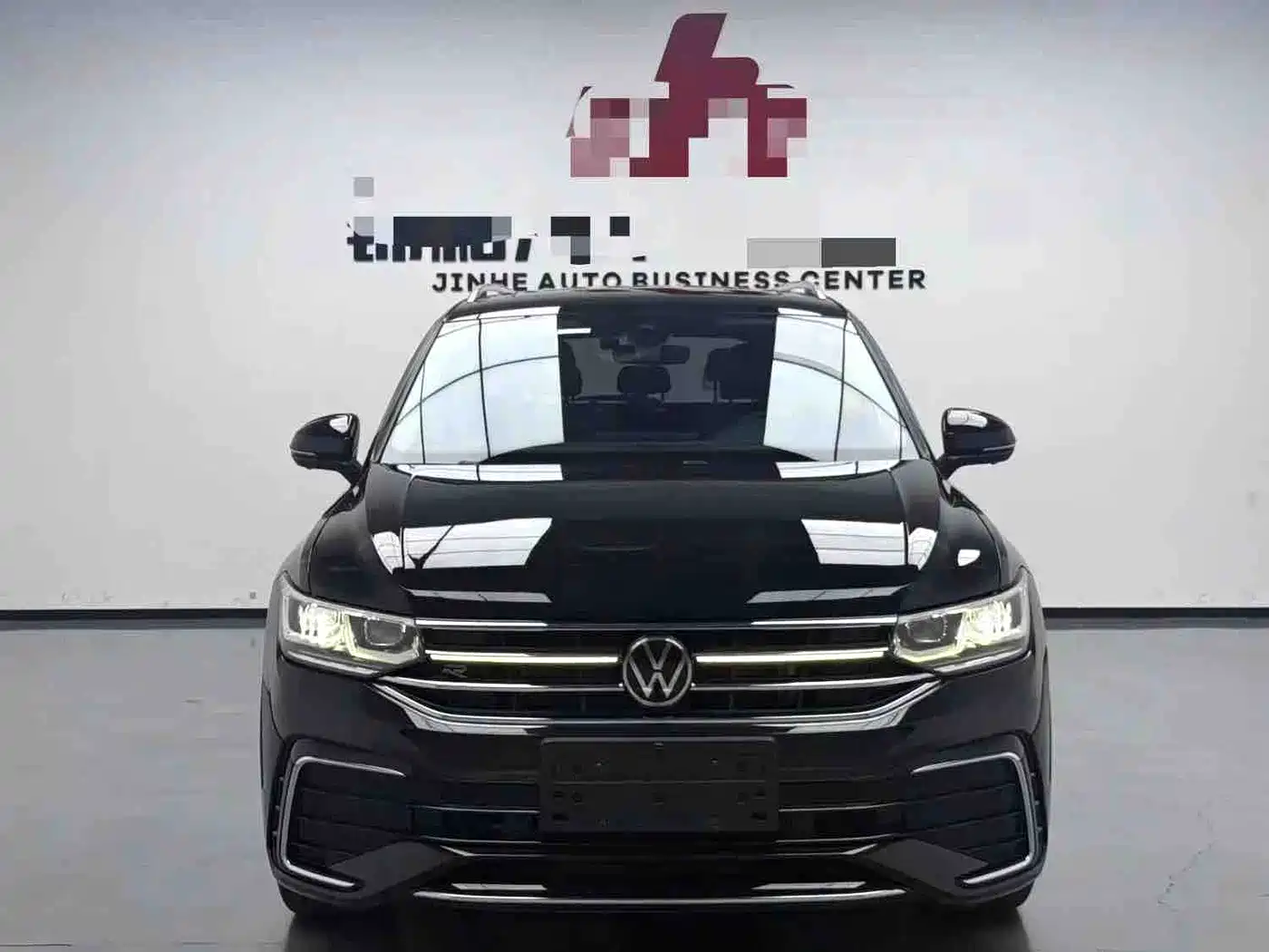 Volkswagen Tiguan L 2023 330TSI Auto 2WD R-Line Flagship Edition фото 2
