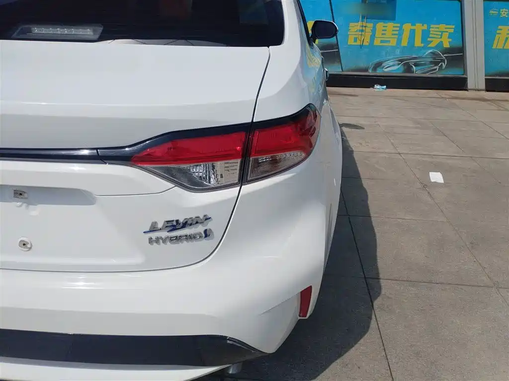 Toyota Levin 2022 Dual Engine 1.8H E-CVT Luxury Edition фото 24