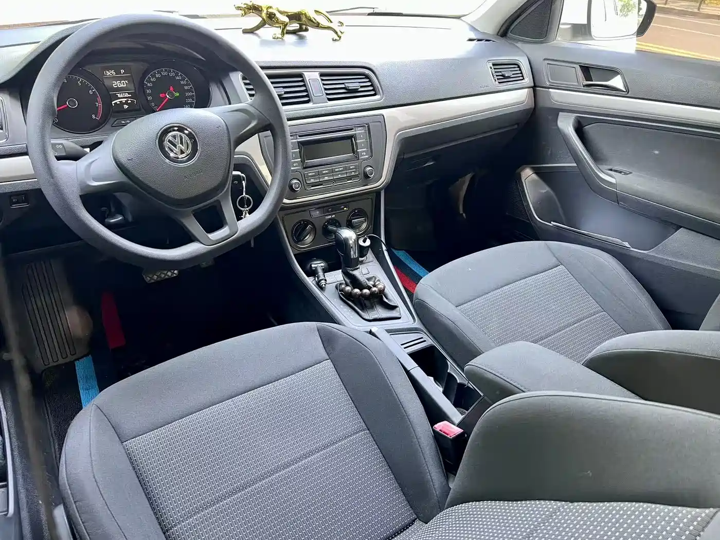 Volkswagen Lavida 2017 1.6L Automatic Trend Edition фото 9