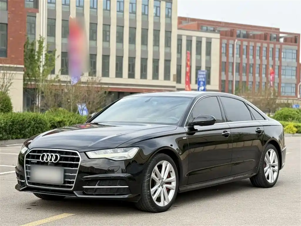 Audi A6L 2018 30th Anniversary 45 TFSI quattro Sport