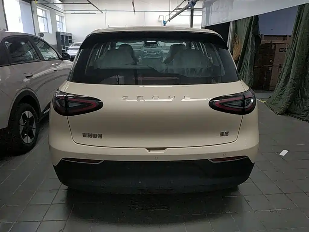Geely Galaxy Starry Wish 2026 Edition 310km Youth Version фото 6