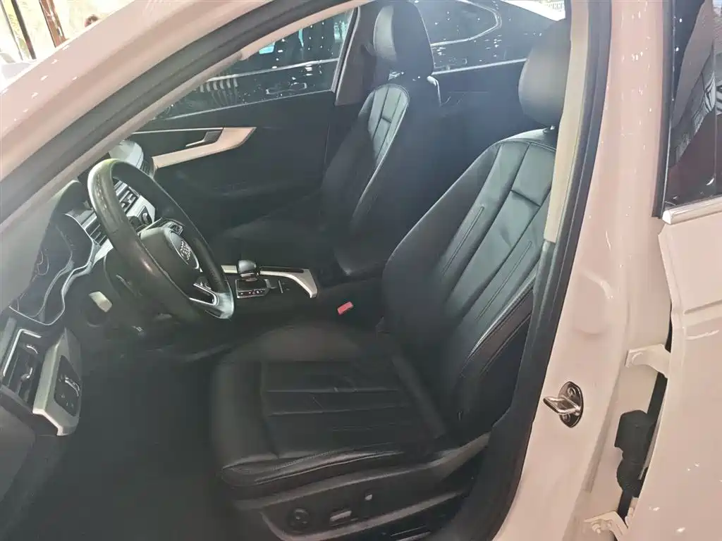 Audi A4L 2019 40 TFSI Fashion (China VI) фото 7