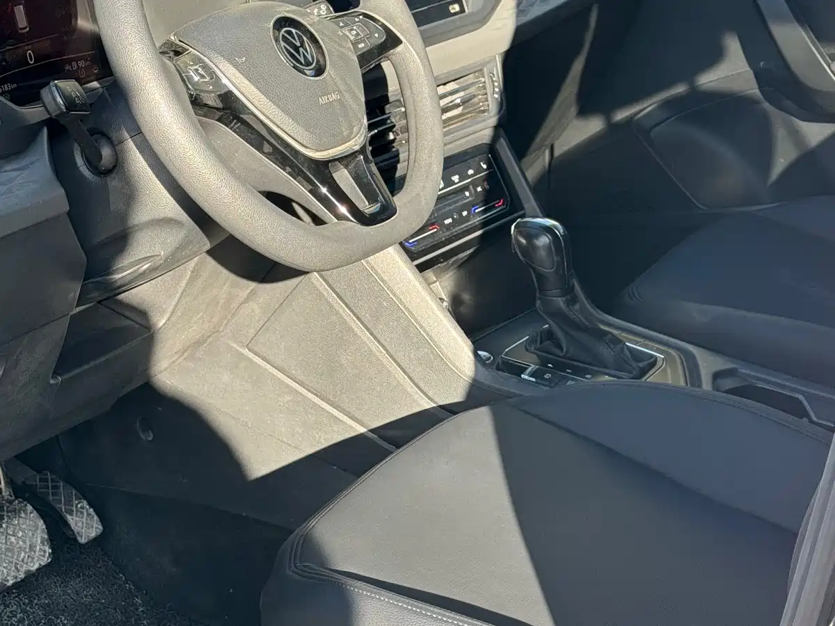 Volkswagen Tharu 2022 280TSI 2WD Comfort фото 6